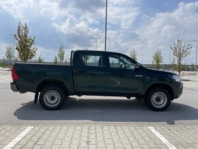 TOYOTA HILUX - NA PREDAJ / NA SPLATKY - 4