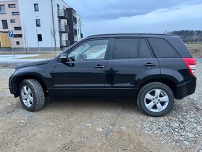 Suzuki Grand Vitara 2.4L Benzin+LPG - 4