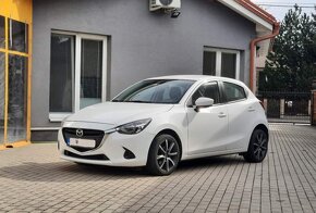 Mazda 2 - 4