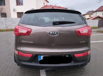 Kia Sportage 2.0 CRDi 4WD 100Kw - 4