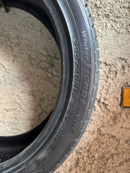 Zimné pneumatiky Hankook 235/40R19 - 4