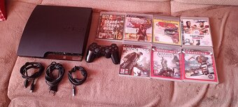 Ps3 slim s pohybovými ovládačmi a hrami - 4