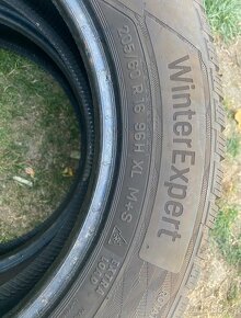 205/60 r16 zimné UNIROYAL 96H; XL - 4