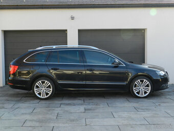 Škoda Superb Combi 2.0 TDI CR 170k Elegance 4x4 DSG Panorama - 4