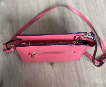 Ružová crossbody kabelka - 4