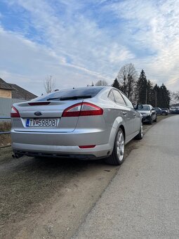 Ford mondeo hatchback - 4