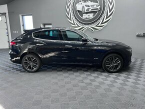 Maserati Levante - 4