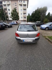 Peugeot 307 benzín 1.6 - 4