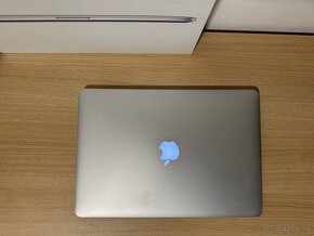 Predam MacBook Pro 15,4” / 2.5GHz / 16 GB / 2 TB - 4