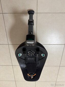 Autosedacka Cybex Sirona Z i-size plus, platforma Cybex base - 4