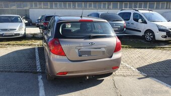 Kia Ceed 1.4 77kW - 4