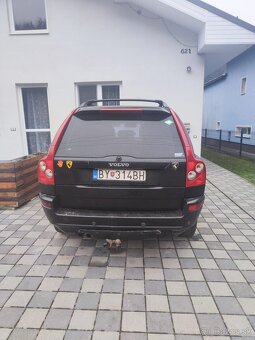 Volvo xc90 2.5t benzín lpg 4x4 - 4