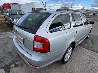 Škoda Octavia 2.0 TDI 103kW CR 4x4 Elegance Combi - 4