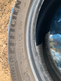 Predám pneumatiky GOODYEAR EFFICIENTGRIP PERFORMANCE 195/55 - 4