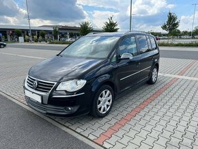 Volkswagen Touran 2.0 TDi 6 rychlostí digi klima - 4