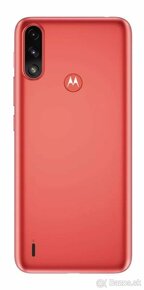 Motorola Moto E7 Power 4/64GB červená - 4