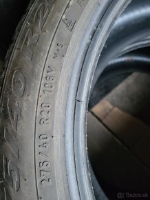 275/40r20 - 4