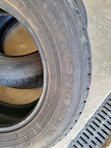 Predam zimne gumy NOKIAN 215/65 r16 - 4