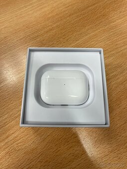 AirPods Pro 2 - 4