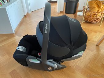 CYBEX Cloud T i-Size Plus Platinum Sepia Black vajíčko - 4