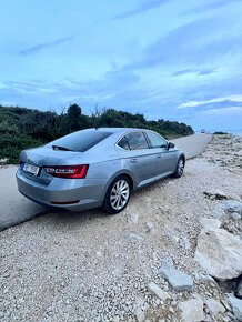 Predám Škoda Superb 2.0 TDI 4x4 DSG - 4