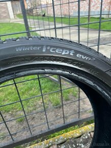 Hankook Winter I Cept Evo 3 225/45 R19 - 4