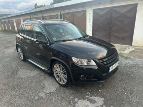 Volkswagen Tiguan 2.0 TDI 4x4 - 4