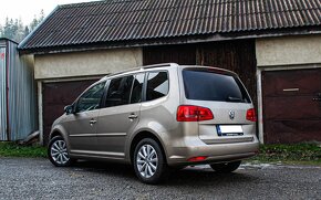 Volkswagen Touran 2.0TDI 103kW M6 - 4