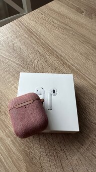 Apple airpods 1 - 4