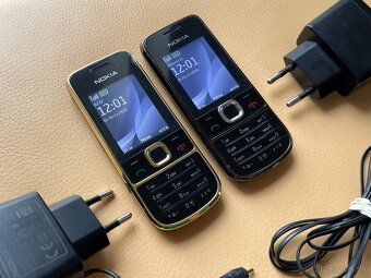 Nokia 2700c - 4