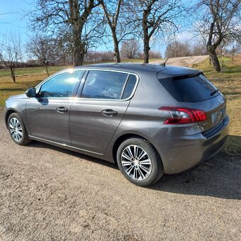 Predám Peugeot 308 1.5 bluehdi r.v.2021 - 4