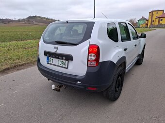 Dacia Duster 1.6i 77kw Model 2012 - 4