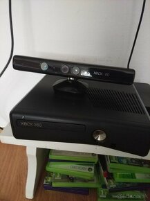 X Box 360 + kinect + hrry + ovladace - 4