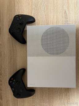 Xbox one S - 4