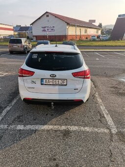 Kia Ceed 1.6 CRDi - 4