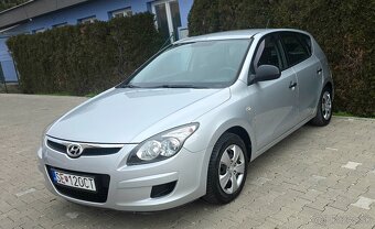 Hyundai i30 1.4 16V Comfort Najazdené: 97-tis. - 4