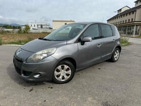 Renault Scenic 1.6 I - 4