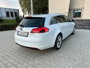 Opel Insignia 2.0 CDTi 96kw M6 2010 - 4