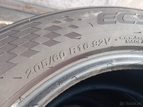 205/60/16 Kumho letné pneu 2ks - 4