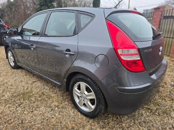 Hyundai i30 1.4i CVVT Facelift 2011 110 000km 1. Majiteľ - 4