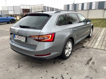 Škoda Superb Combi 2.0 TDI SCR Style DSG - 4