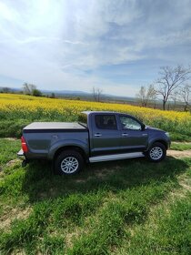 Predám Toyota Hilux 3.0D4D - 4