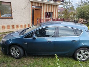 Predám Opel Astra J - 4