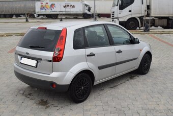 Predám FORD FIESTA 1.6TDCi - 4