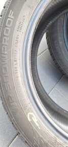 Predám zimné gumy Nokian tyres  225/50/r18 - 4