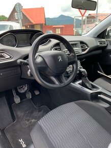 Peugeot 308 1,2 Pure tech 15000km  - 4