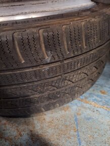 205/40r17 - 4