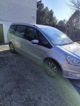 Ford Galaxy - 4