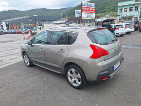 Peugeot 3008 1.6L HDi FAP Allure - 4