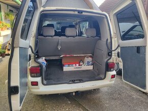 Volkswagen Caravelle 2,5 TDI - 4